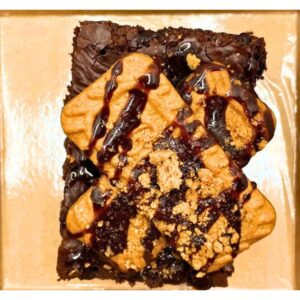 Biscoff traybake brownie